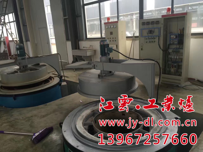 Well type air tempering furnace